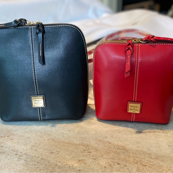 Dooney & Bourke Black Trixie Crossbody Bag - Picture 7 of 7